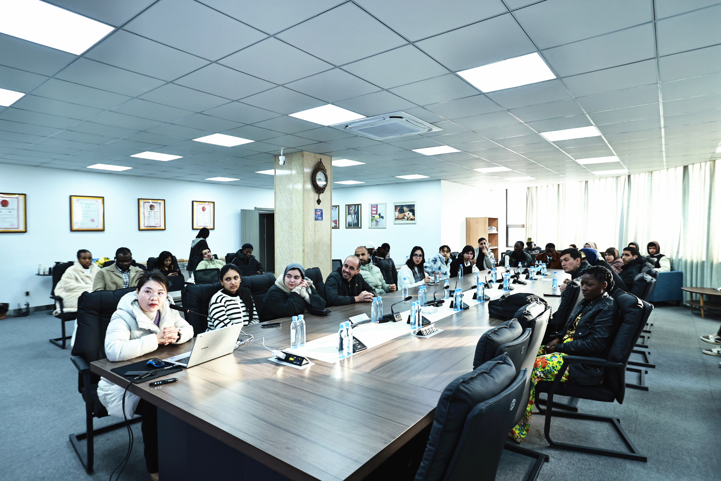 1765192249460156.jpg 0A7A1700.JPG